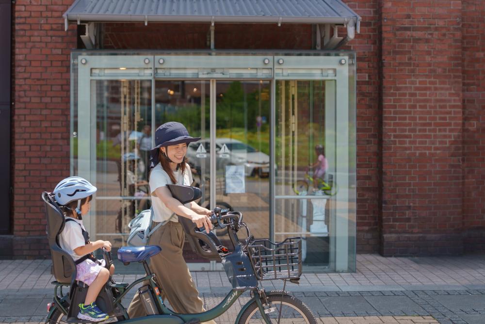 女性のための「おしゃれにかぶれる安全ヘルメット」、MagRideから毎日にそっと寄り添う自転車ヘルメットの新定番